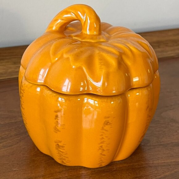 BIA Cordon Bleu Pumpkin Mini Individual Casserole Cocotte Dish Lidded Candy Bowl - Picture 1 of 9